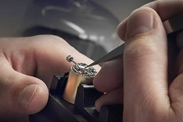 武汉劳力士手表把头维修多少钱